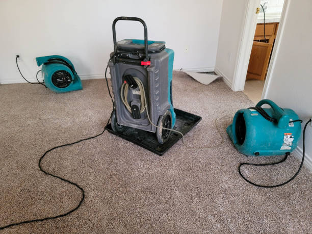 Best Emergency water damage restoration  in Middletown, CA